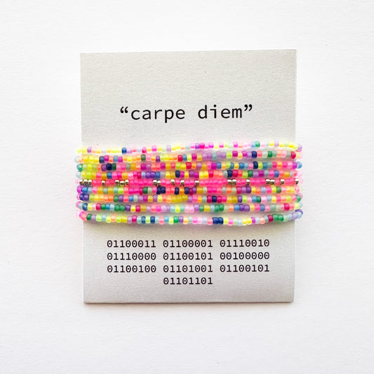 "carpe diem" Binary Code Wrap